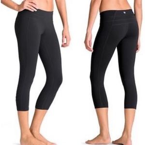 Athleta Balance Capri